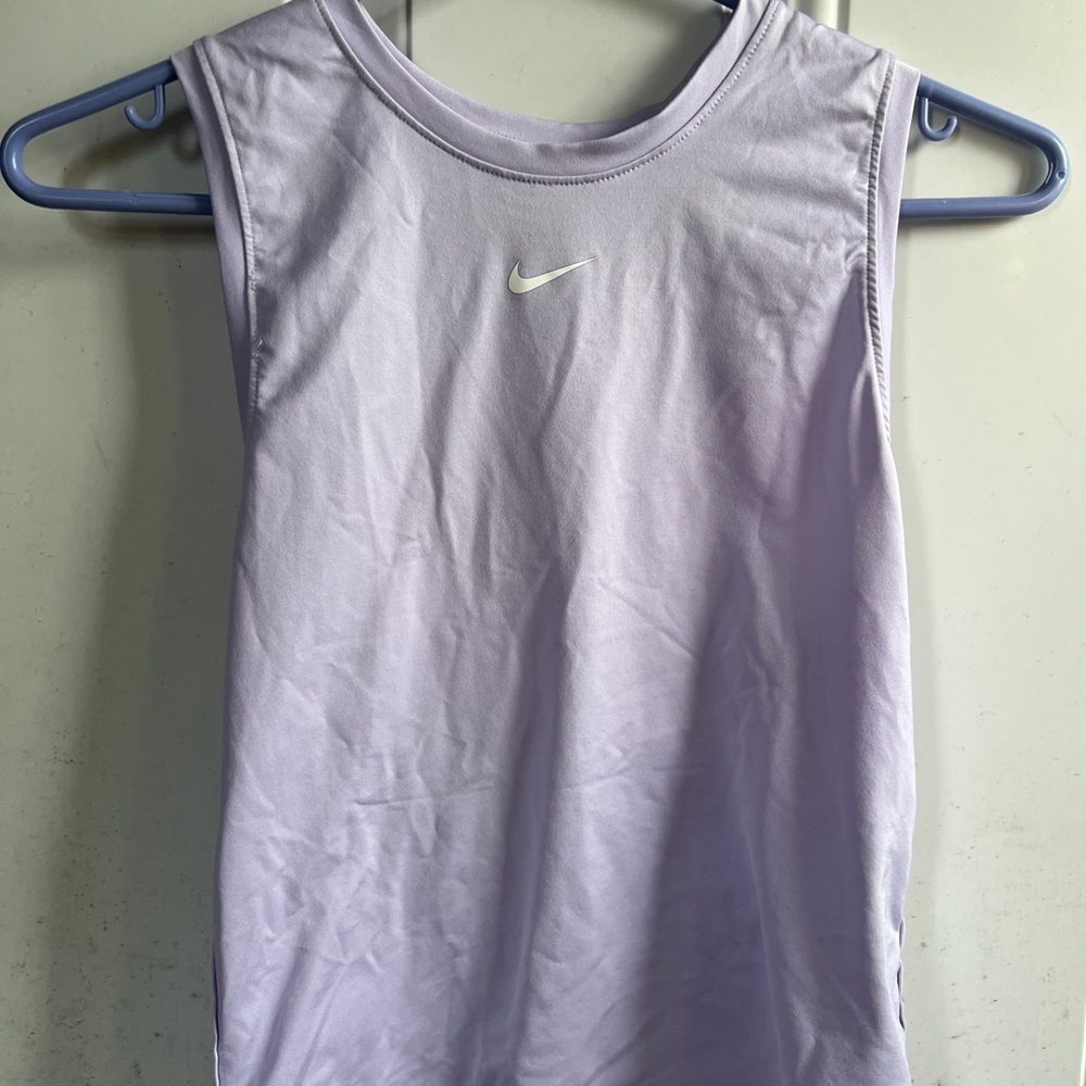 Nike lilac muscle tank